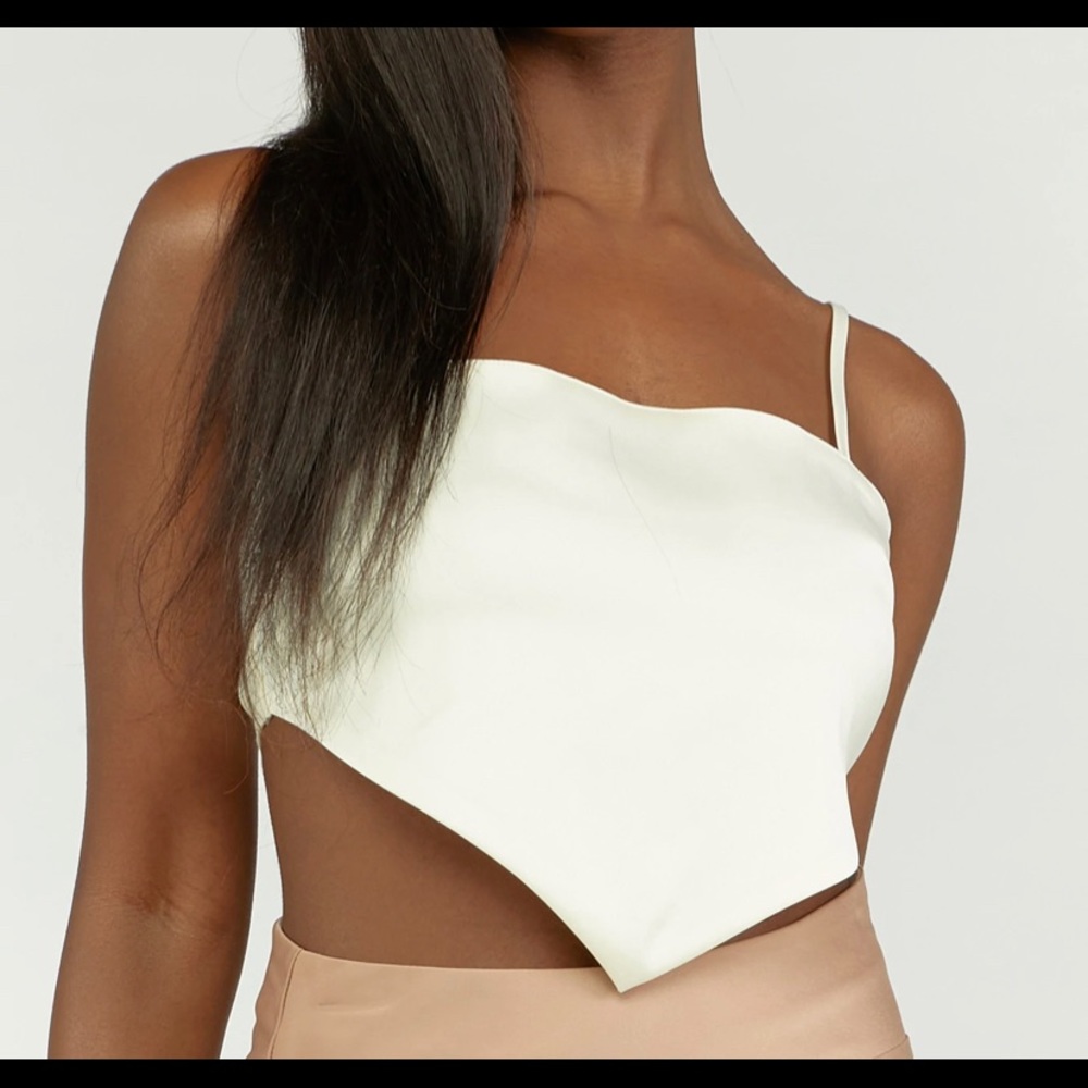 F21 Tie-Back Crop Top